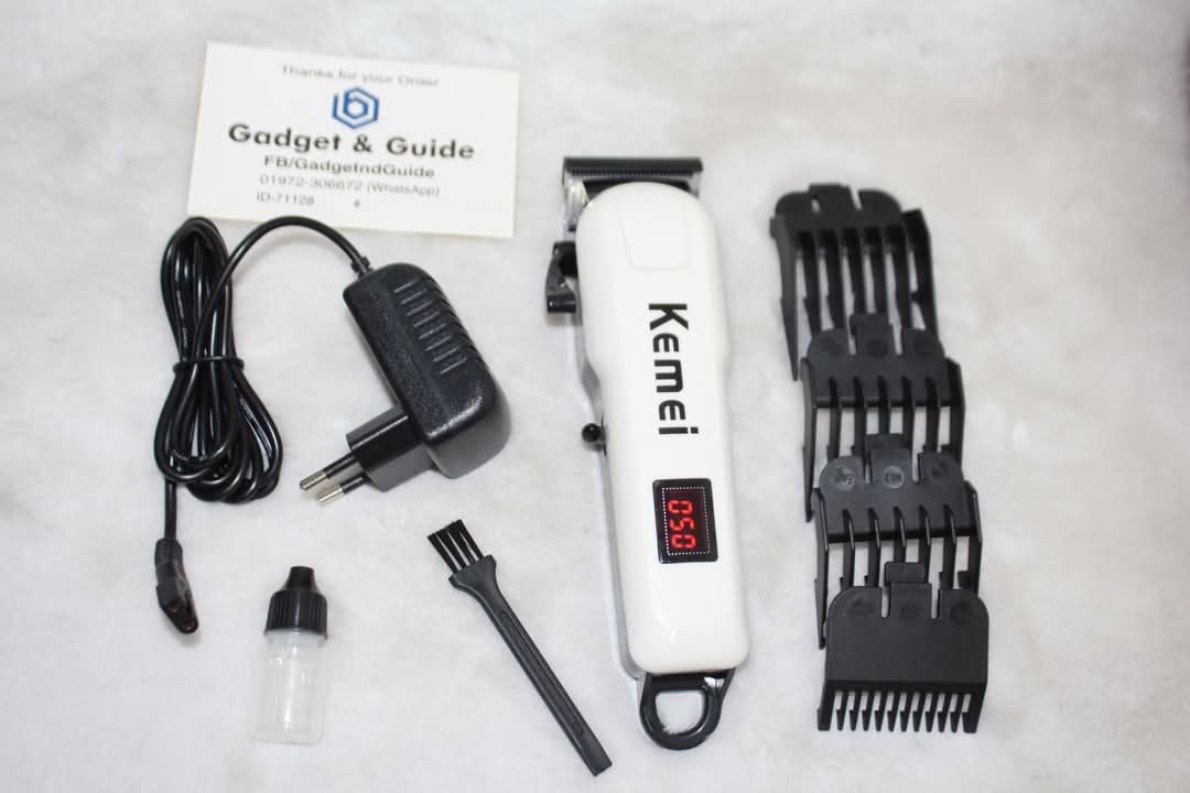 Kemei KM-809A Professional Rechargeable Hair & Beard Trimmer